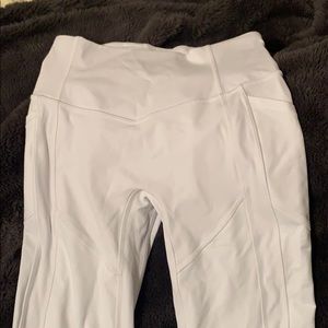 white lululemon leggings